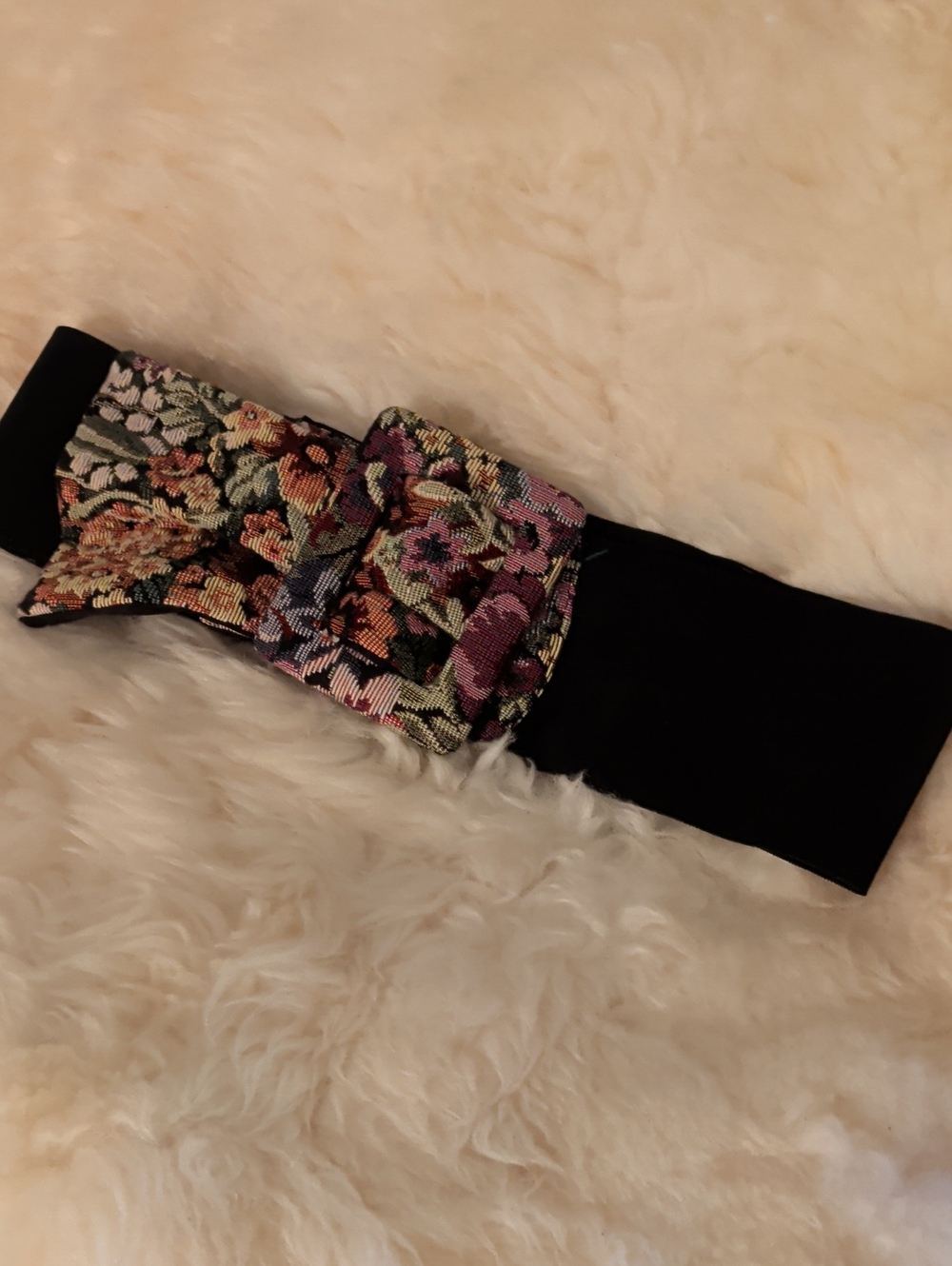 Floral Tapestry Bow Elastic Belt band in Black and Multicolor